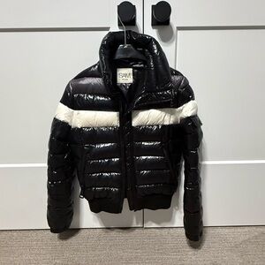 SAM. Two-Tone Black and Cream Puffer Jacket